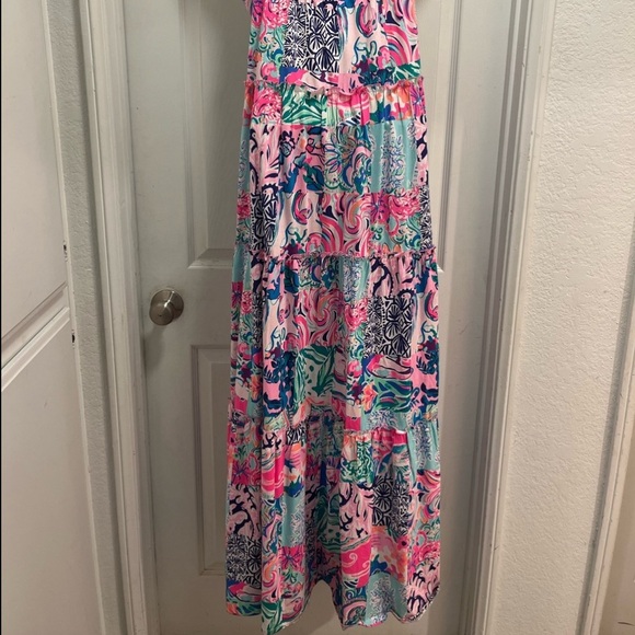 Lilly Pulitzer Loro Tiered Maxi Dress in Multi Patch to Match - Large - EUC - Picture 10 of 16